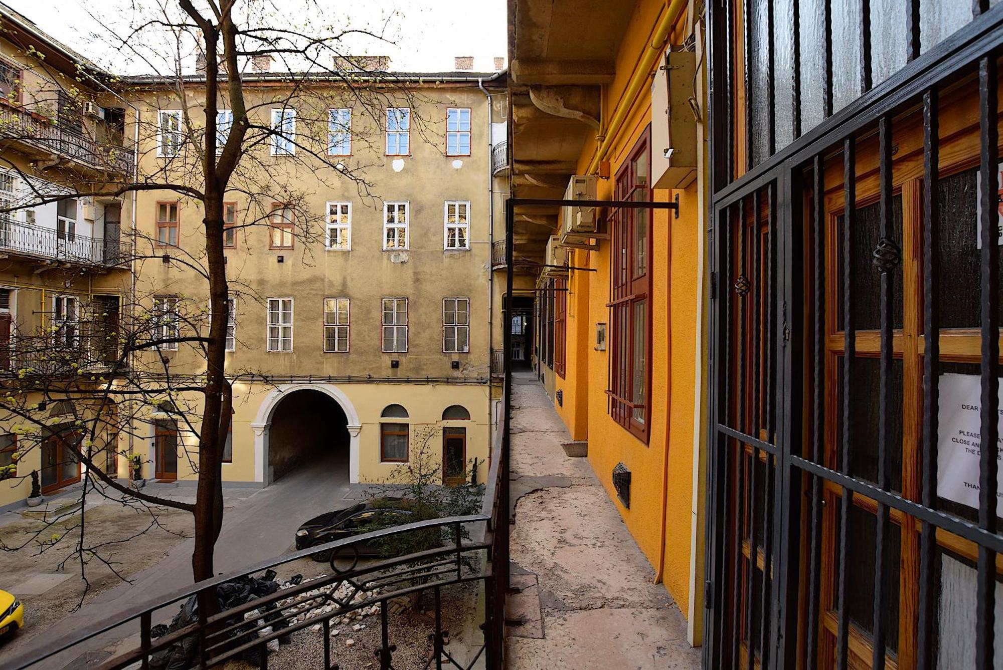 New Faces Design Apartment In Downtown Budapest Exterior photo